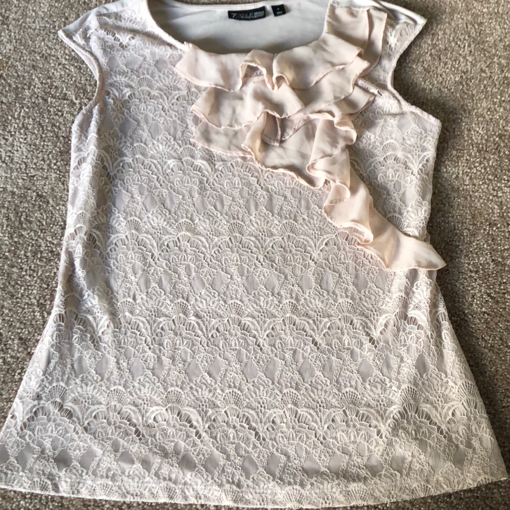 New Your & Company casual cream color blouse